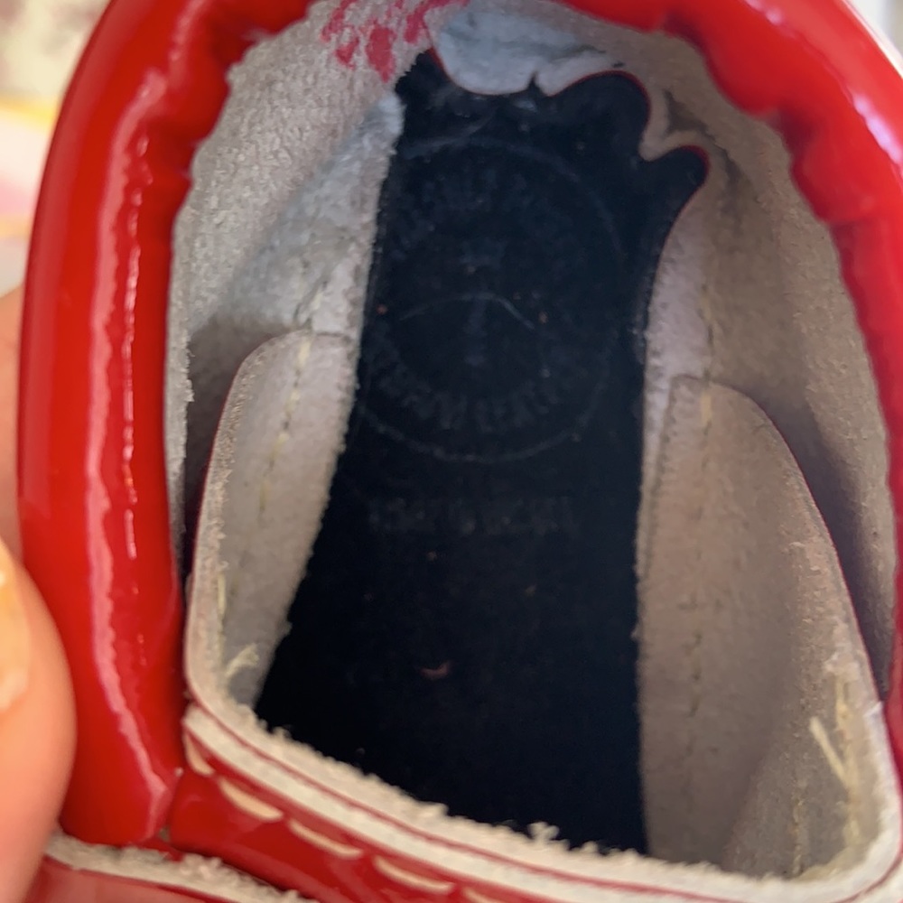 Freshly Picked Red Bow Moccasins ❤️ - Picture 2 of 5